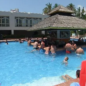 benal-beach-19.hotelsinnerja.org/