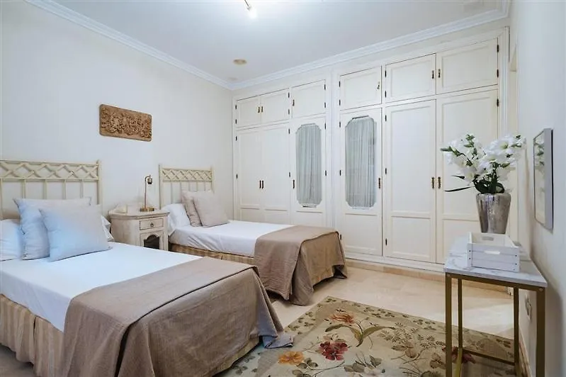Casa Palacio Sxviii Con Piscina En Centro Historico De Sevilla